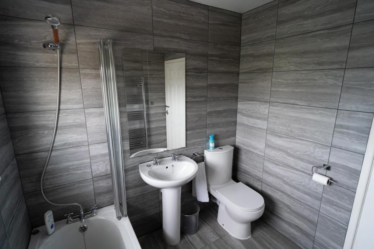 5 Bedroom House In Holiday home Bath