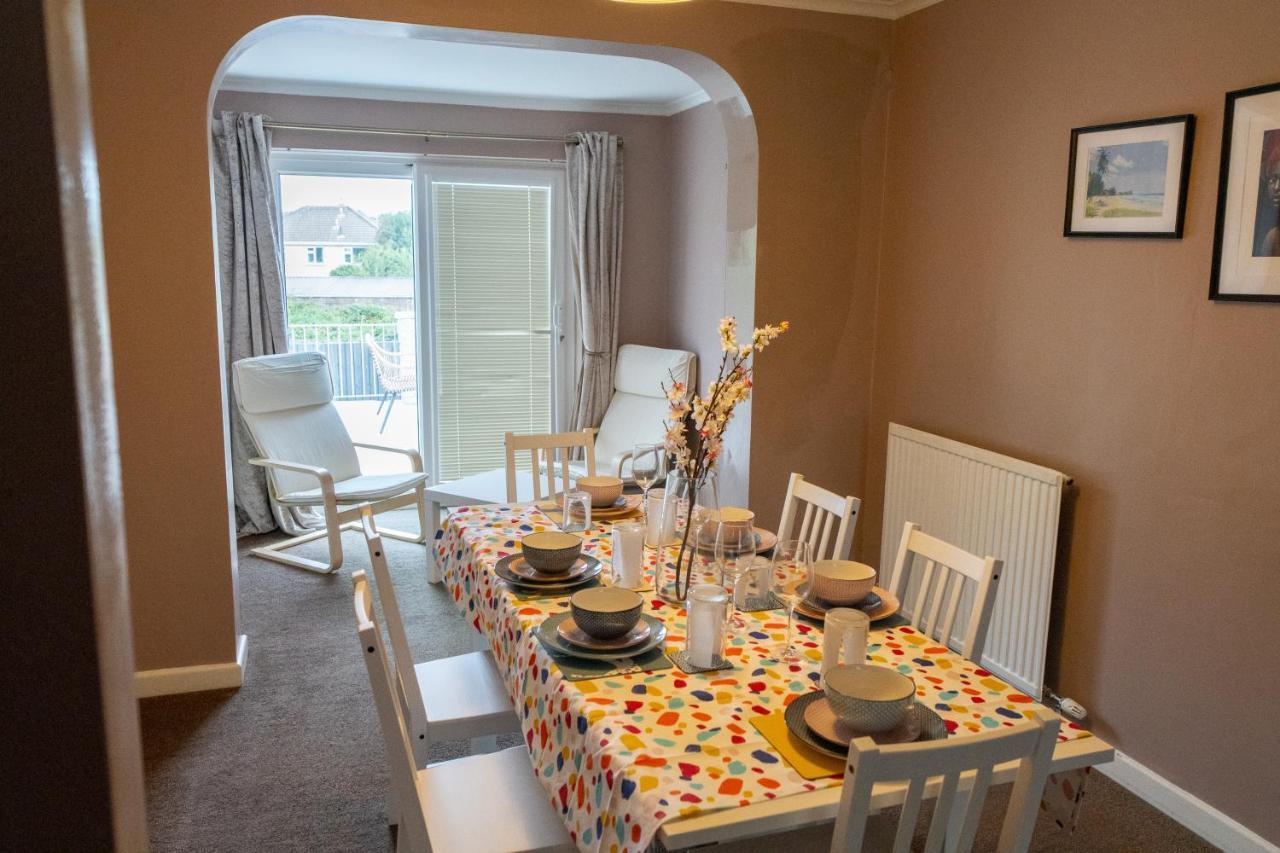 5 Bedroom House In Holiday home Bath