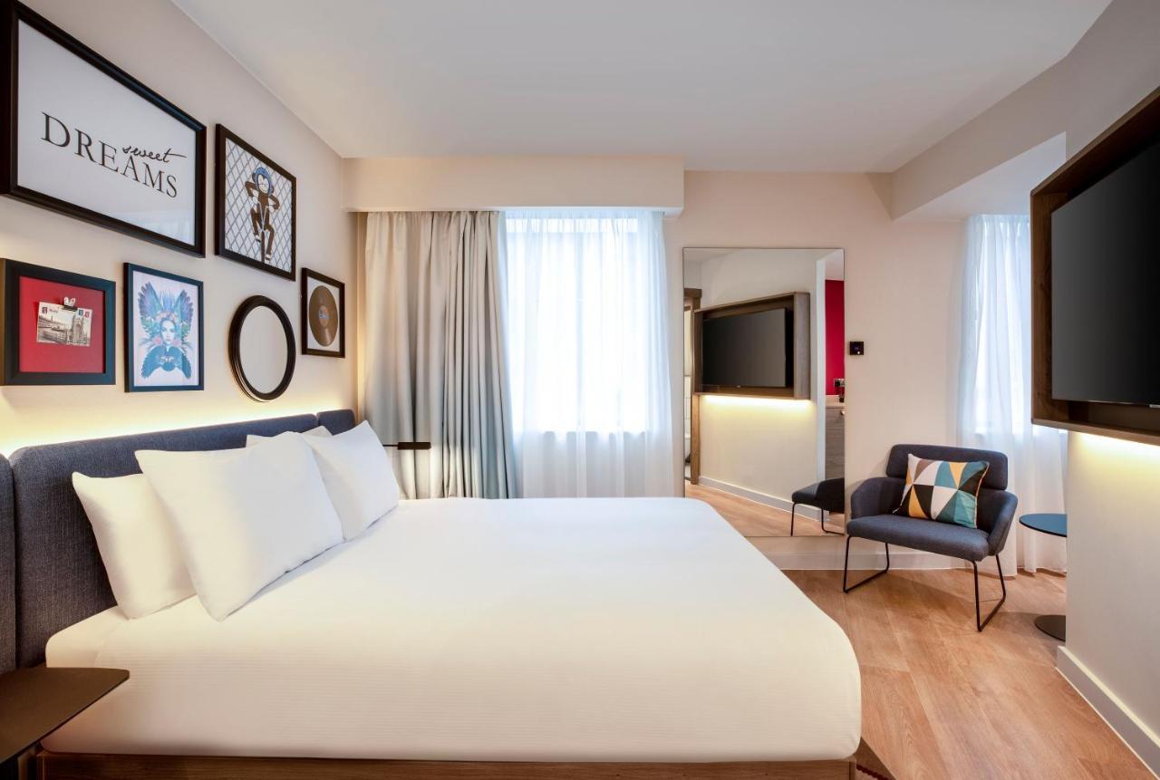 Hampton By Hilton Hotel