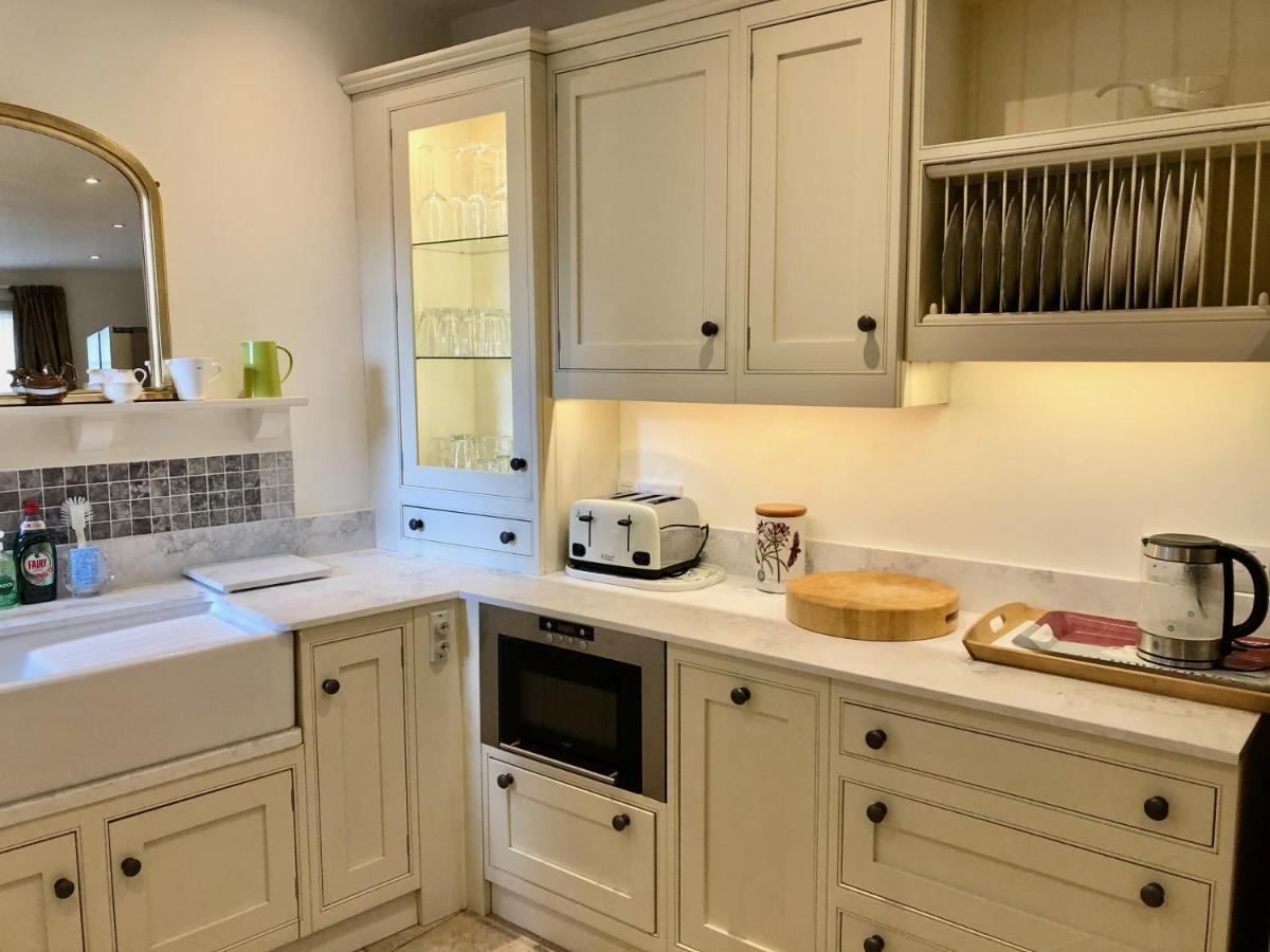 Lauras Townhouse Lansdown Slope Townhouse *
