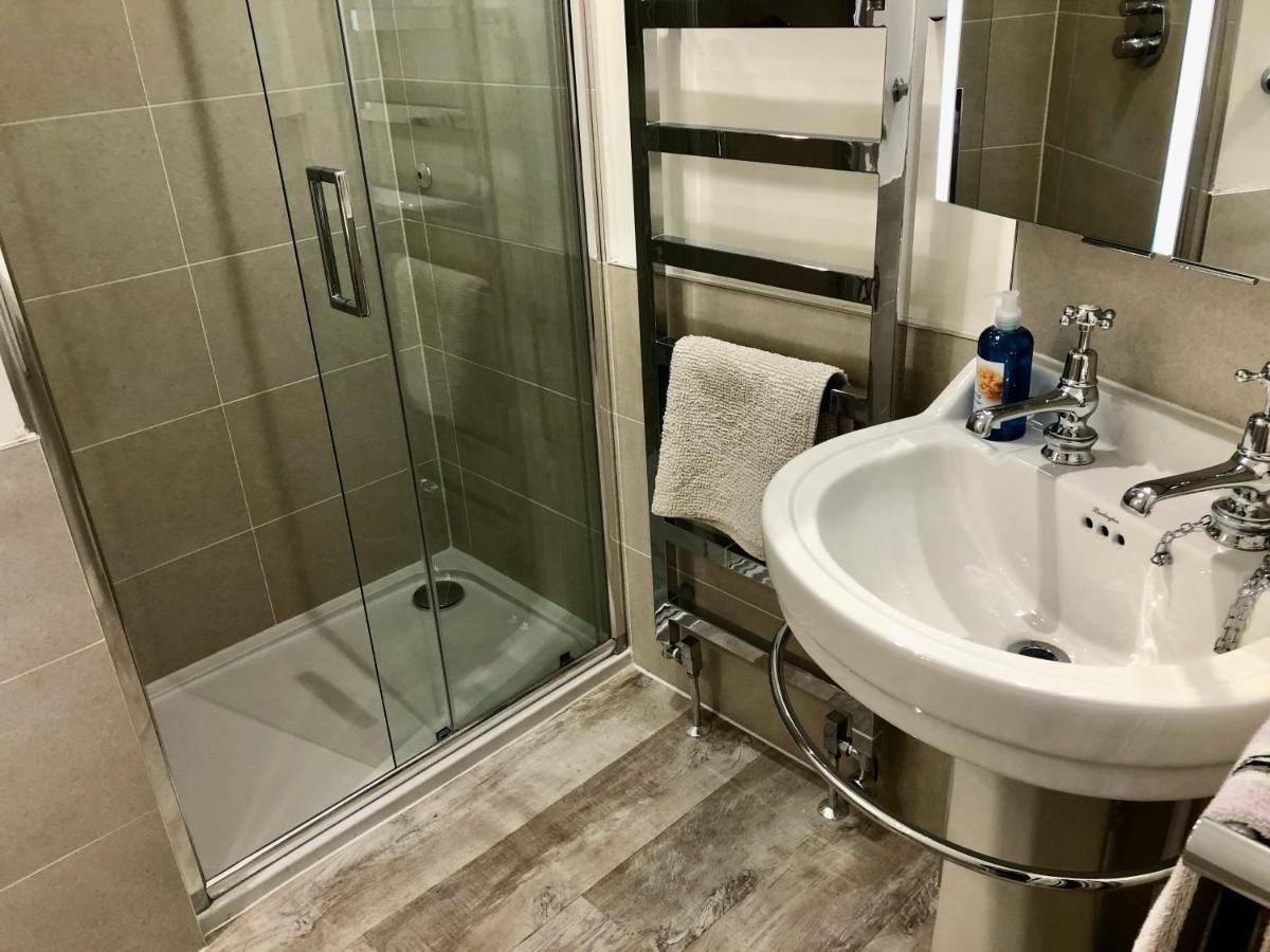 Lauras Townhouse Lansdown Slope Townhouse Bath
