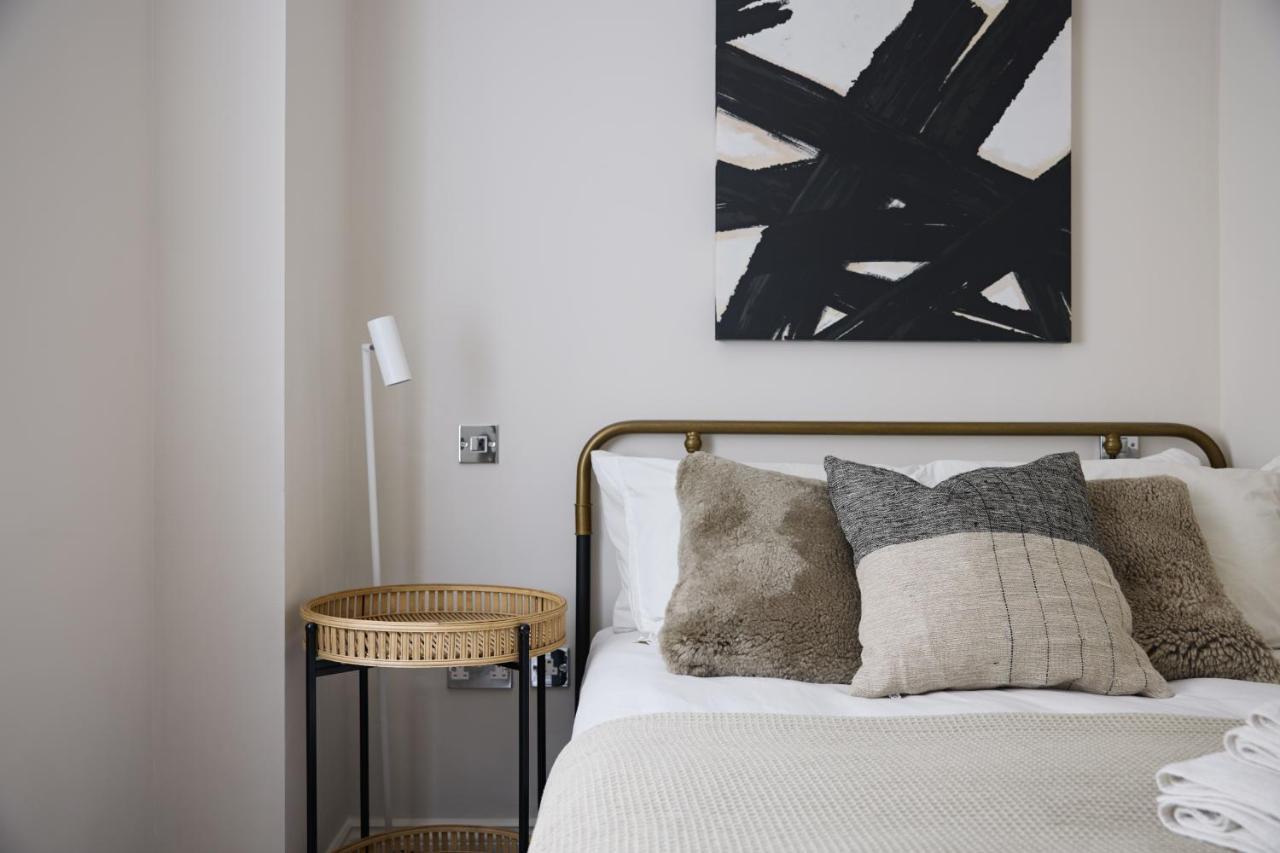 Superior Luxury - City Centre Apartment