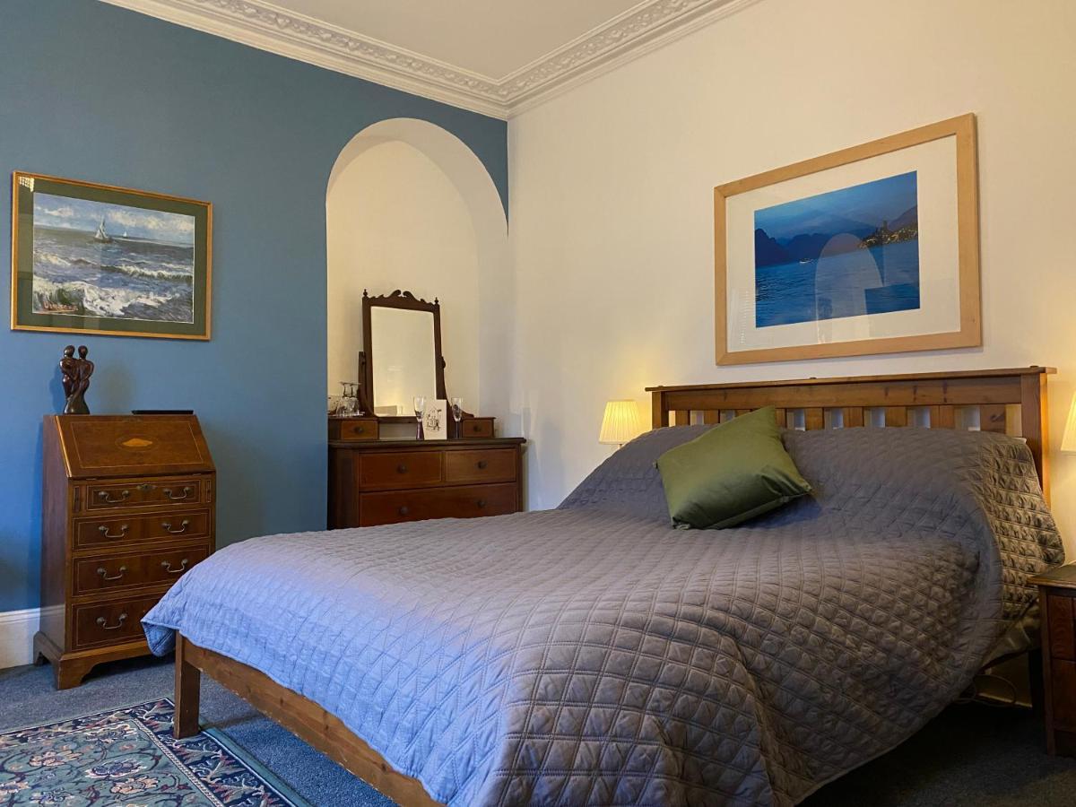 Lynwood House Guest house 4*