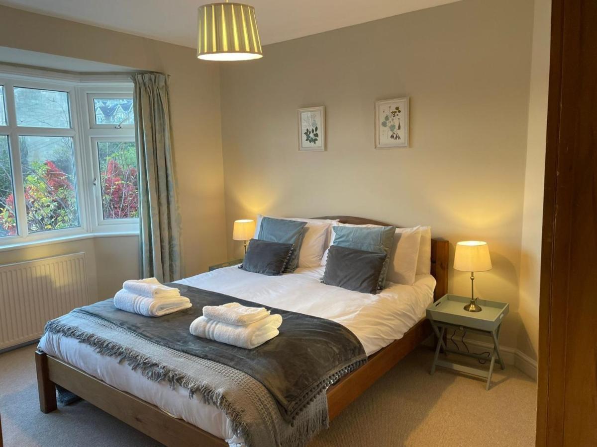 No 12 - Stylish & Homely 3 Bed With Parking Close To Centre Holiday home