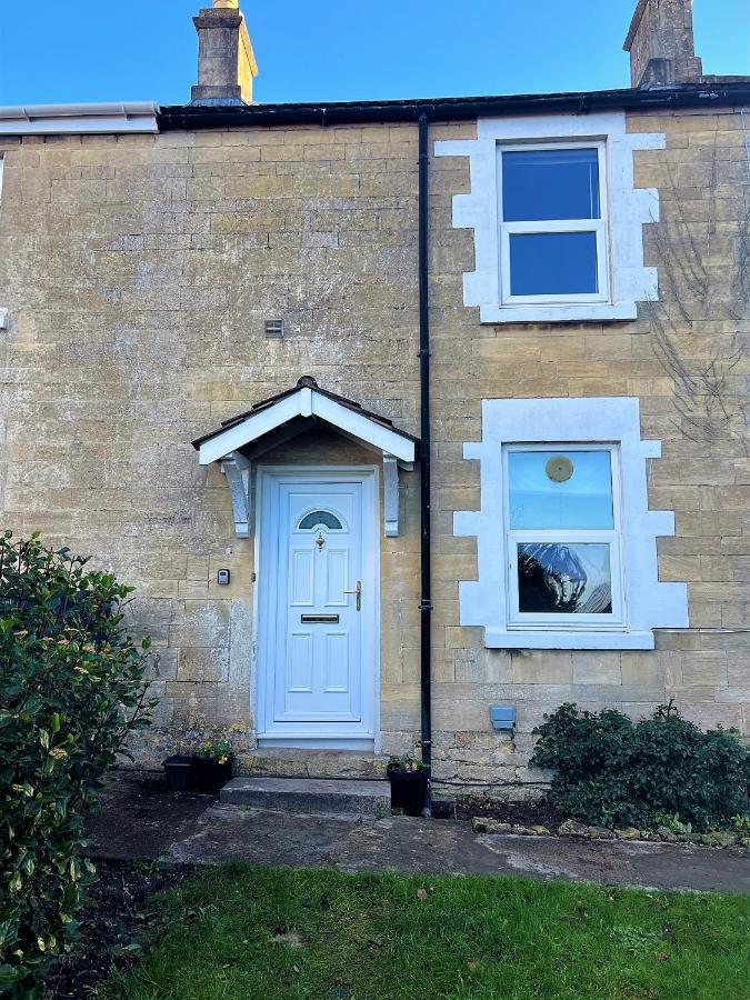 Holiday home Rush Hill - With Parking For 2 Cars Bath