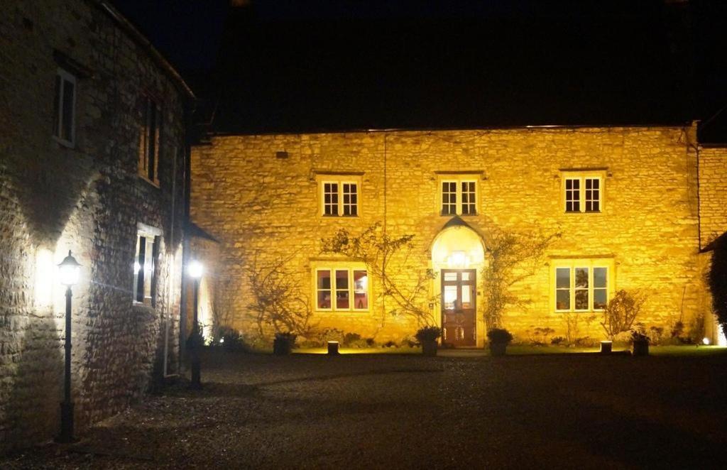 The Old Priory Bed & Breakfast Bath
