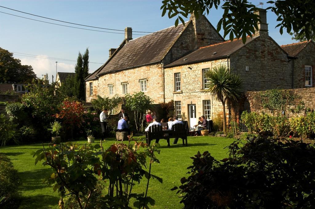Bed & Breakfast The Old Priory 4*