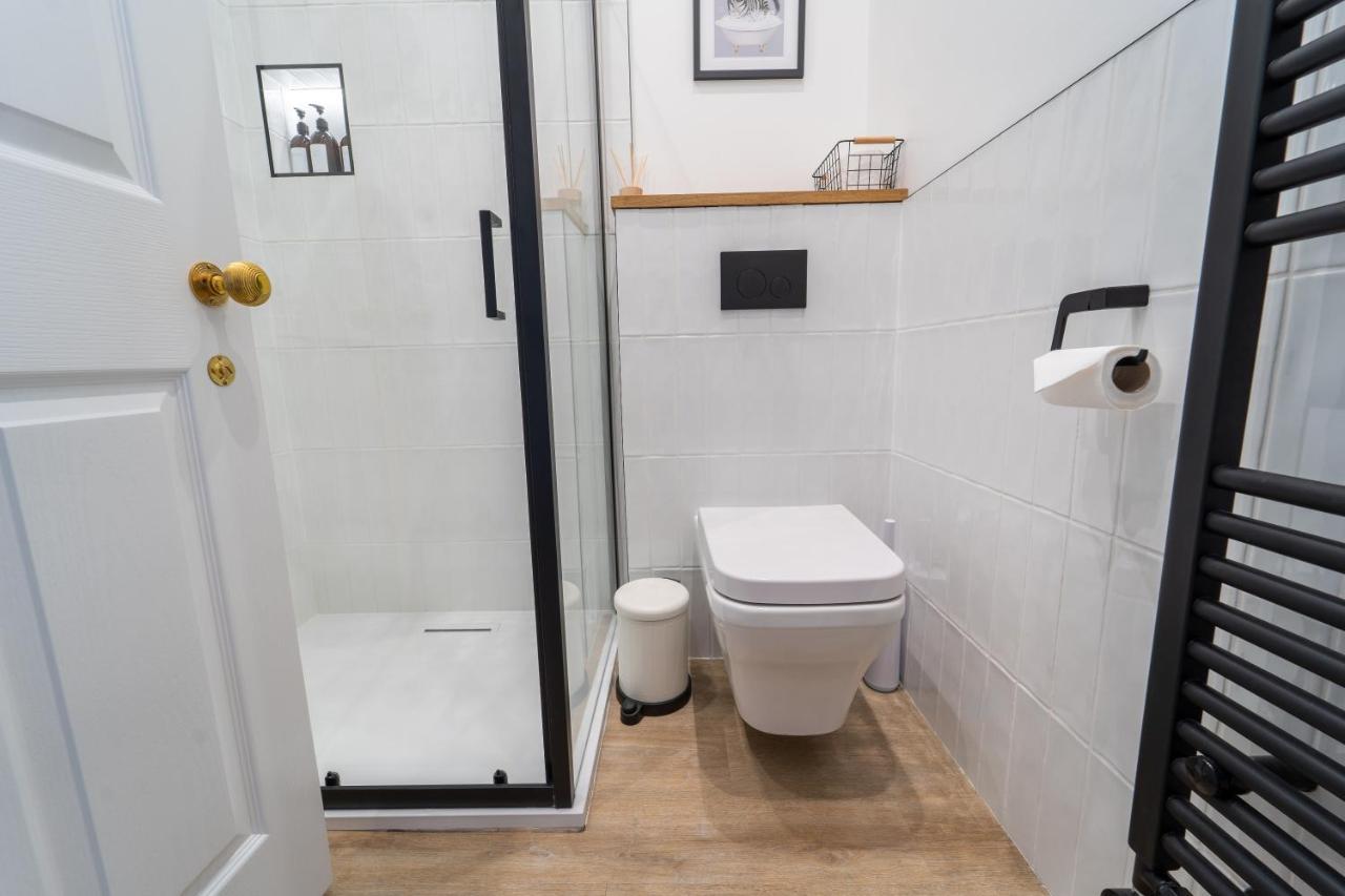 No 2 At Albion Terrace * Bath
