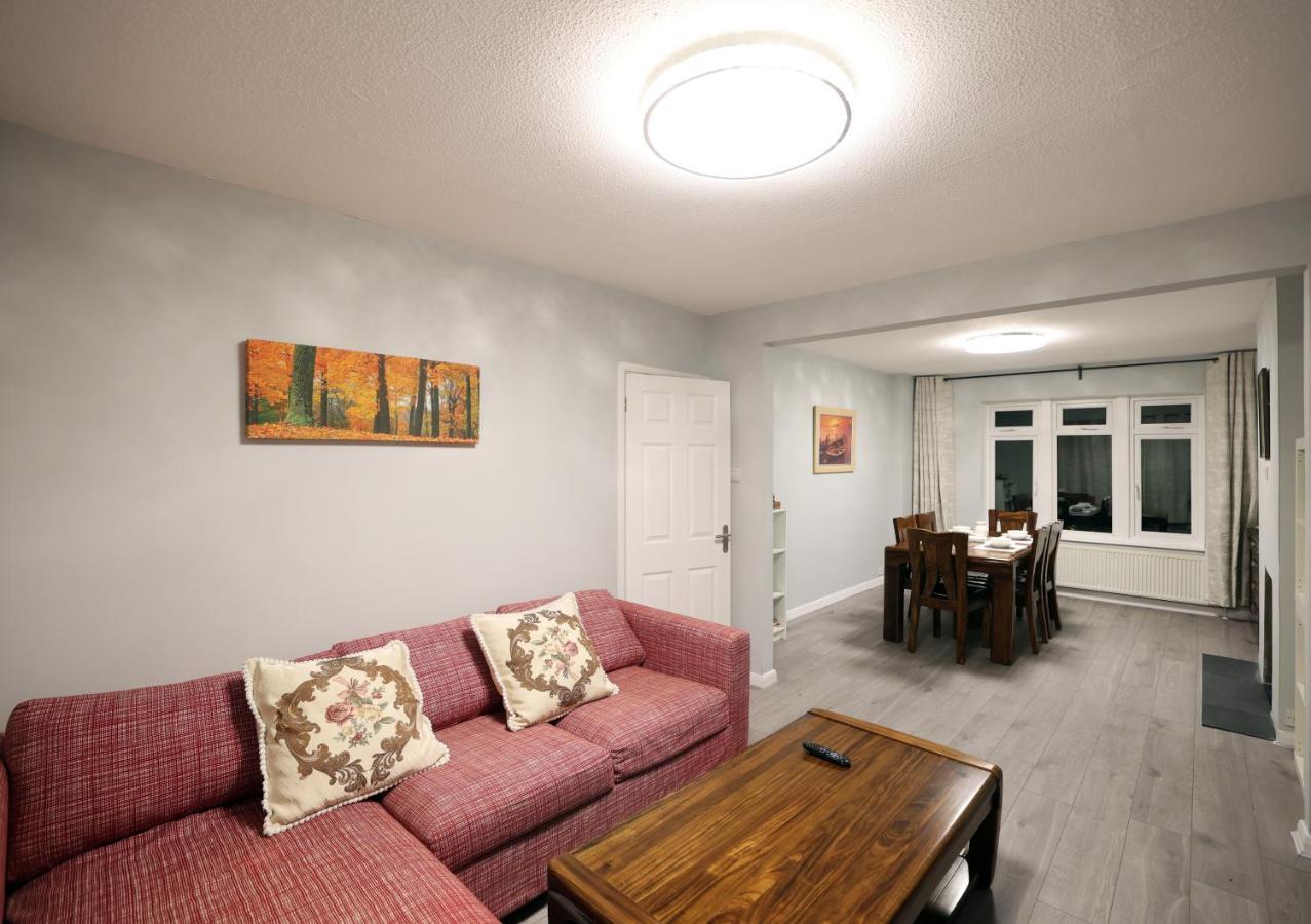 Skyline Spacious 3 Bed House For Family *