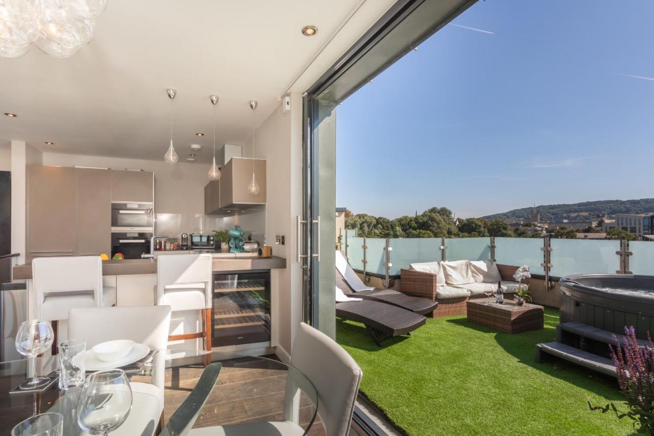 Henge House, Penthouse *
