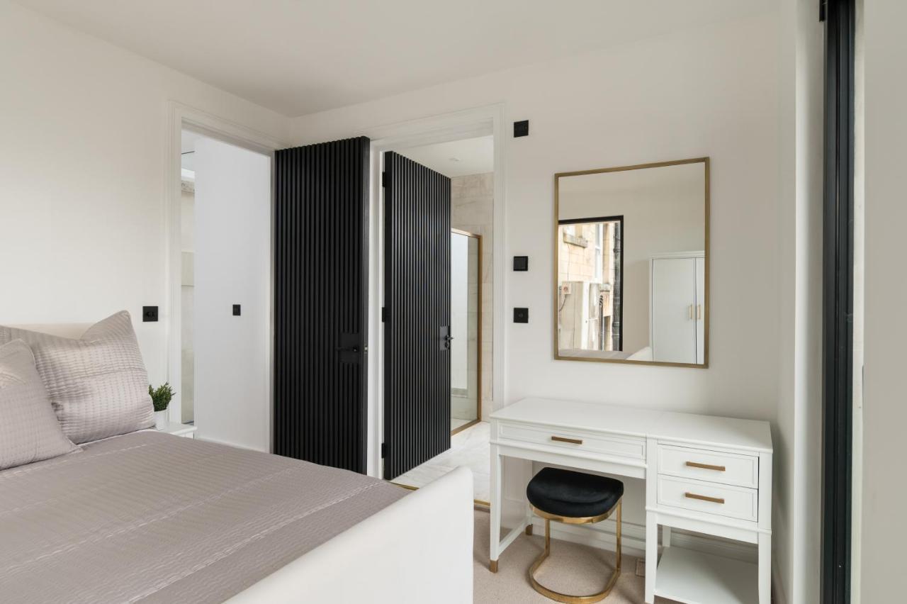 The Mews At St Swithins Place Holiday home Bath