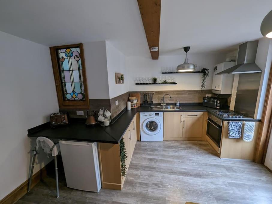 River Street Rest Apartment