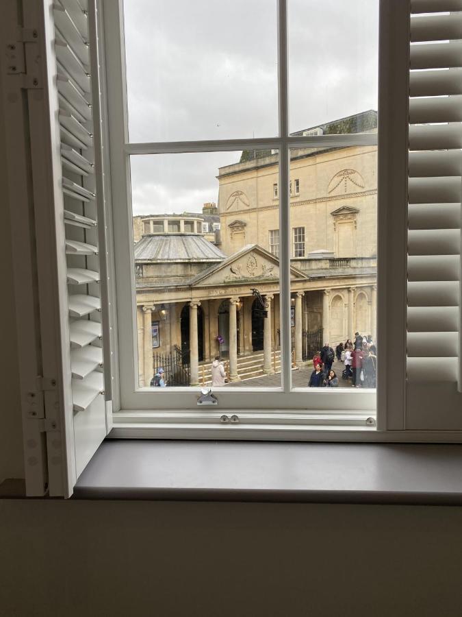 View, Keys * Bath
