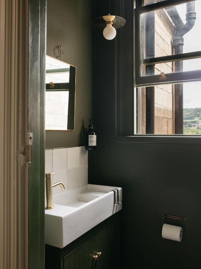 The Curator's - Spacious 2 Bedrooms Apartment