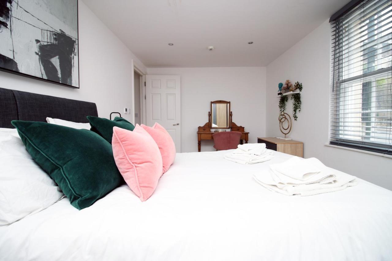 Flat 1 Batheaston By Mia Living Stylish 1 Bedroom With Free Parking Apartment Bath