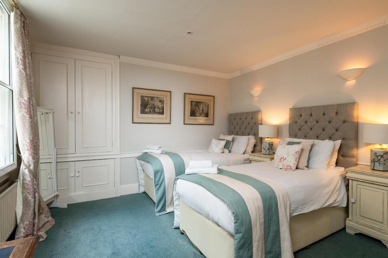 Abbey Mews In The Heart Of
