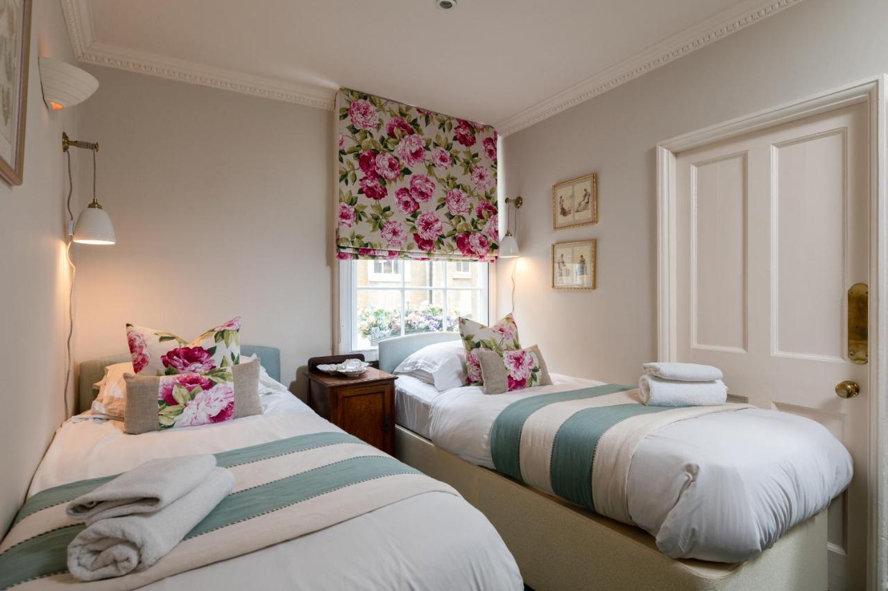 Abbey Mews In The Heart Of