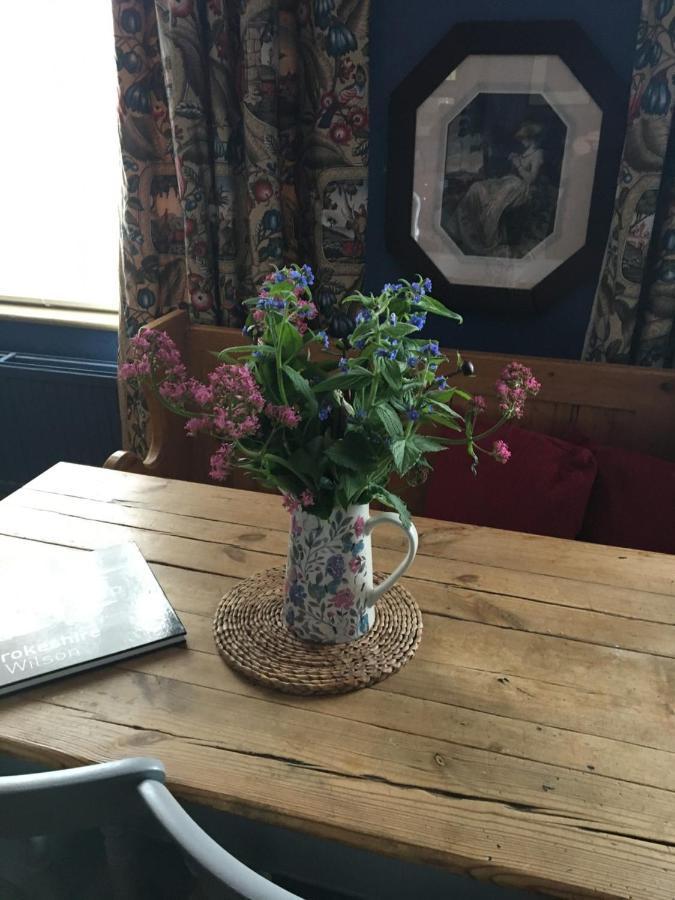 The Forester And Flower Guest house