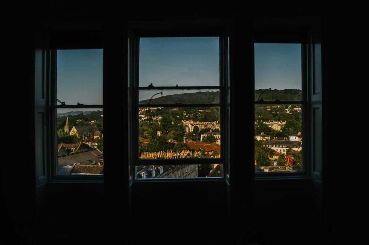 Apartment Roman Penthouse- City Skyline Views, 4k Tvs, 5g Wifi And More! Bath