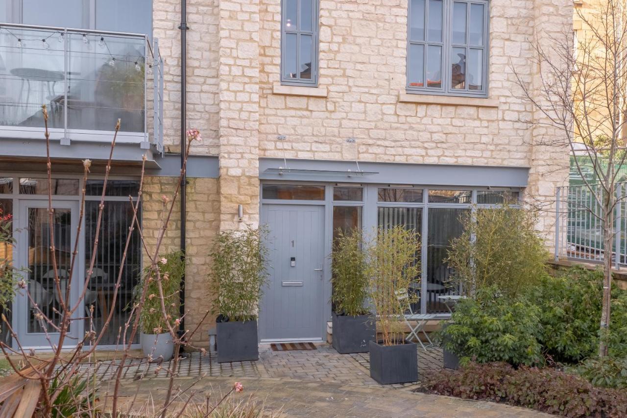 Walcot Townhouse *