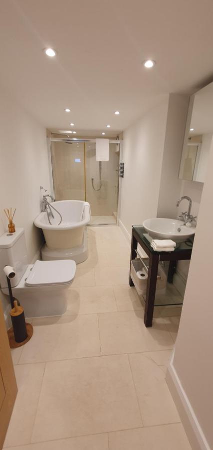 Garden Flat * Bath