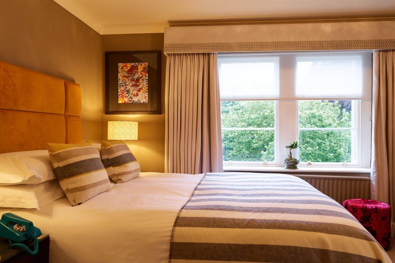 The Bird, Hotel 4*