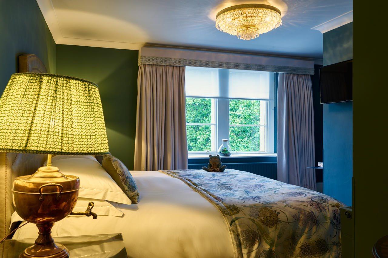 The Bird, Hotel 4*