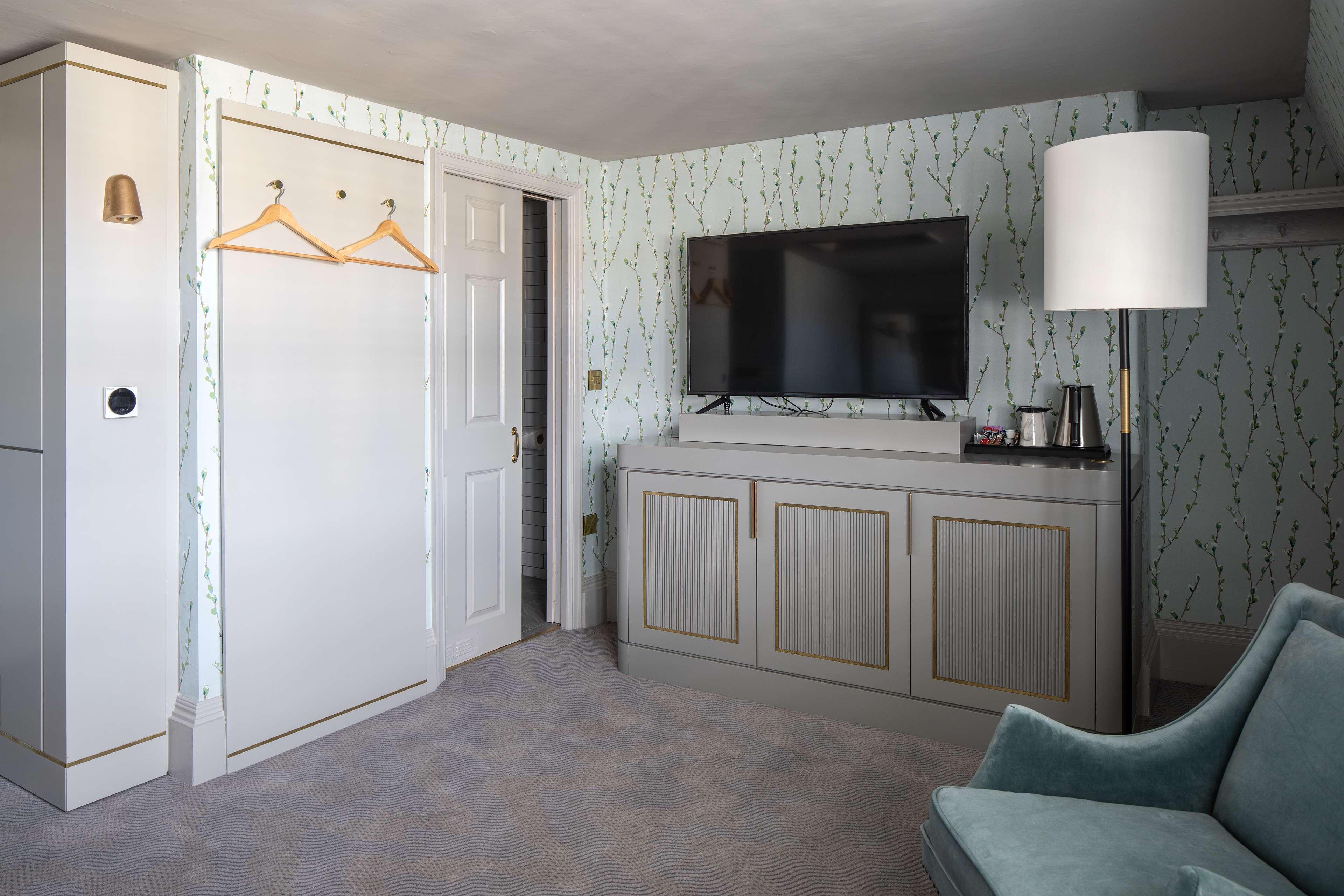 Hotel Henrietta House, A Member Of Radisson Individuals 4*