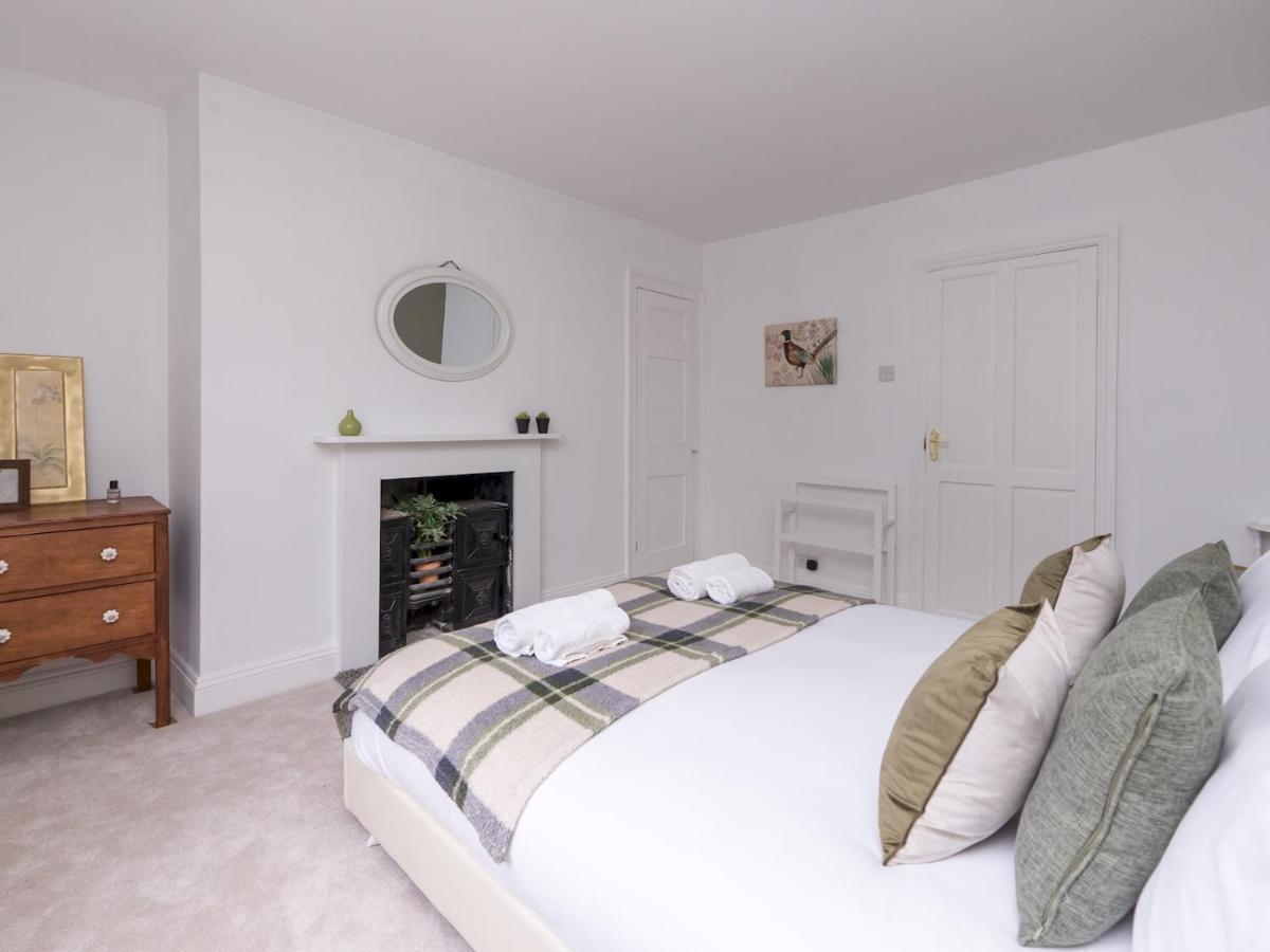 Holiday home Pass The Keys Stylish In *