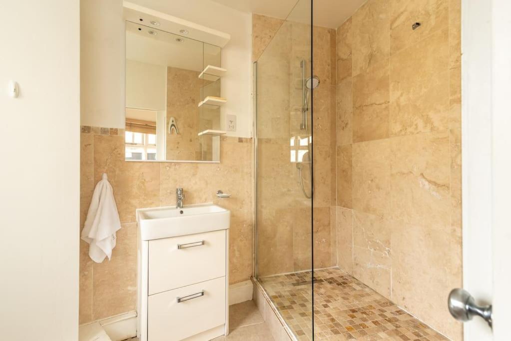 Apartment Look No Further The Stable Block In Beautiful Beaufort House 2 Bedrooms Bath