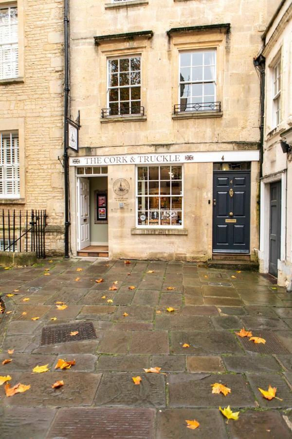 Next To Abbey & Baths - Gorgeous Georgian House *