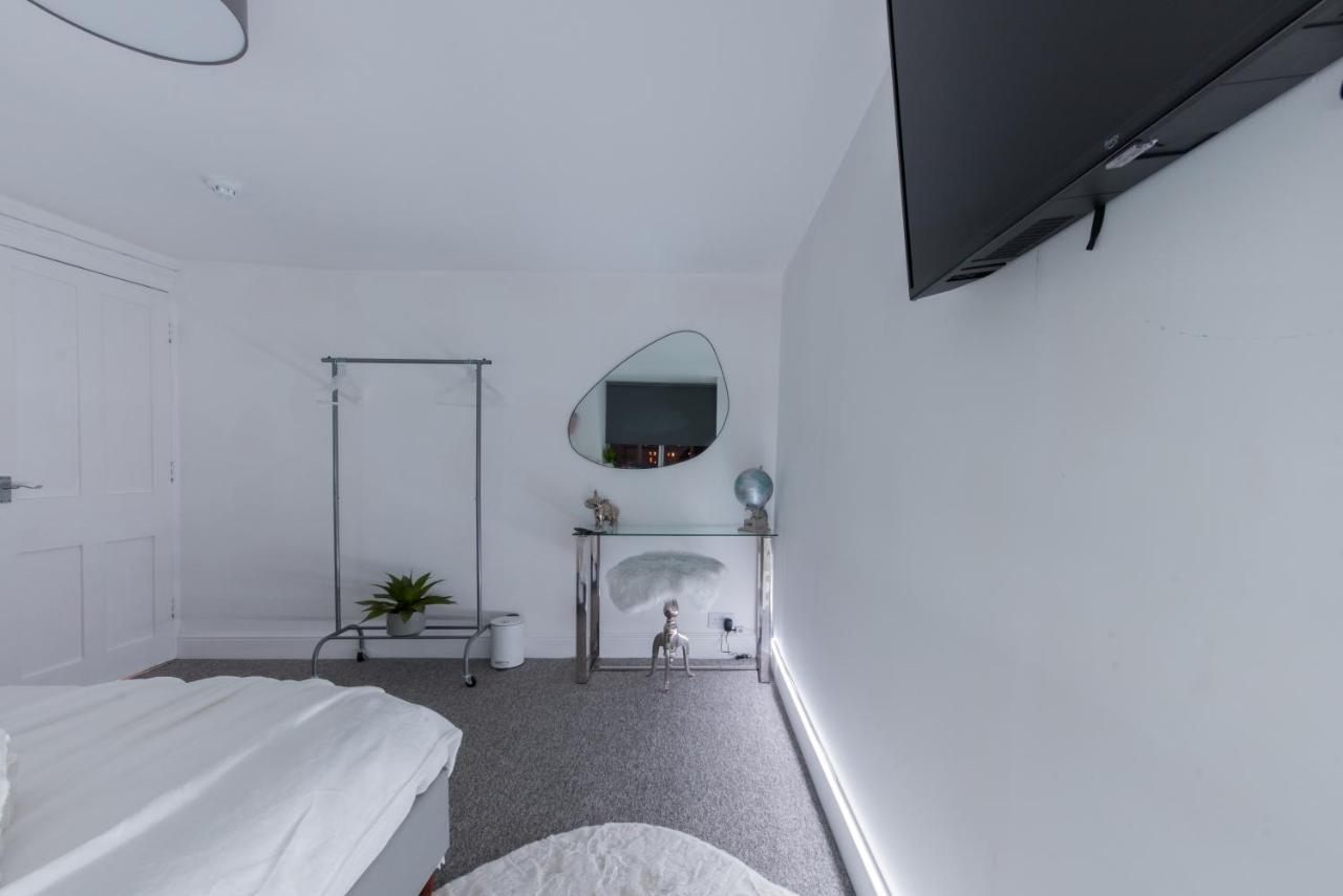 Parade Gardens Boutique Apartments- Central, Grade I Listed, 4k Tvs, Hidden Views Apartment Bath
