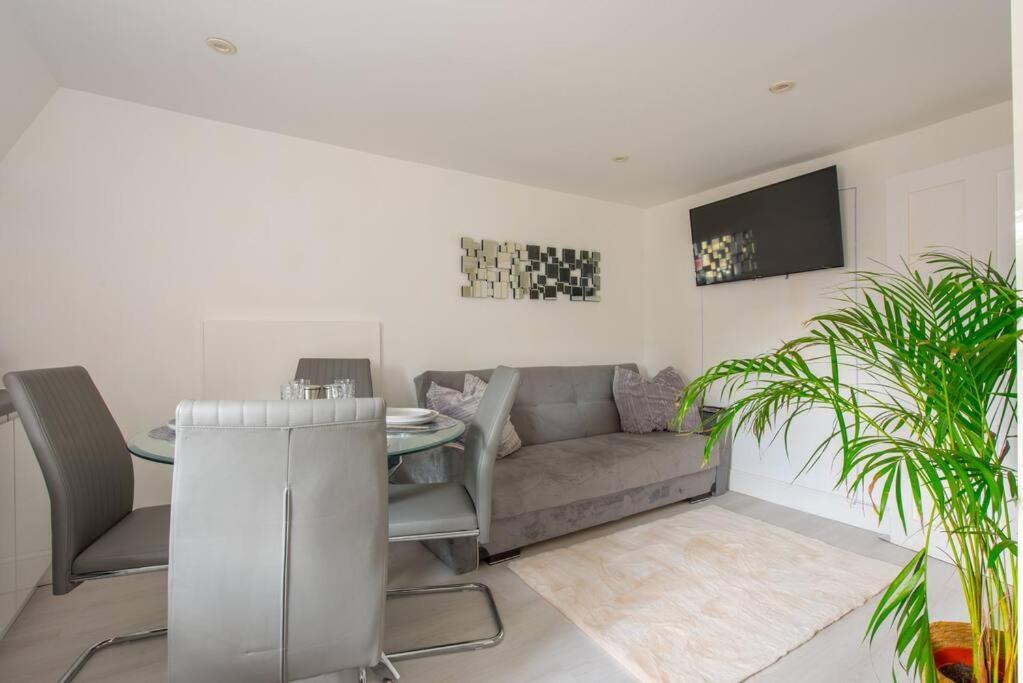Parade Gardens Boutique Apartments- Central, Grade I Listed, 4k Tvs, Hidden Views Apartment
