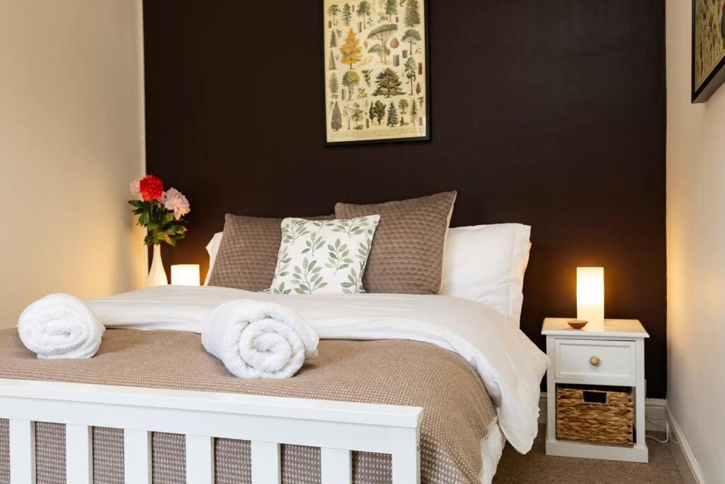 Holiday home Pure B - Welcoming 3 Bed House Free Parking & Wifi Bath
