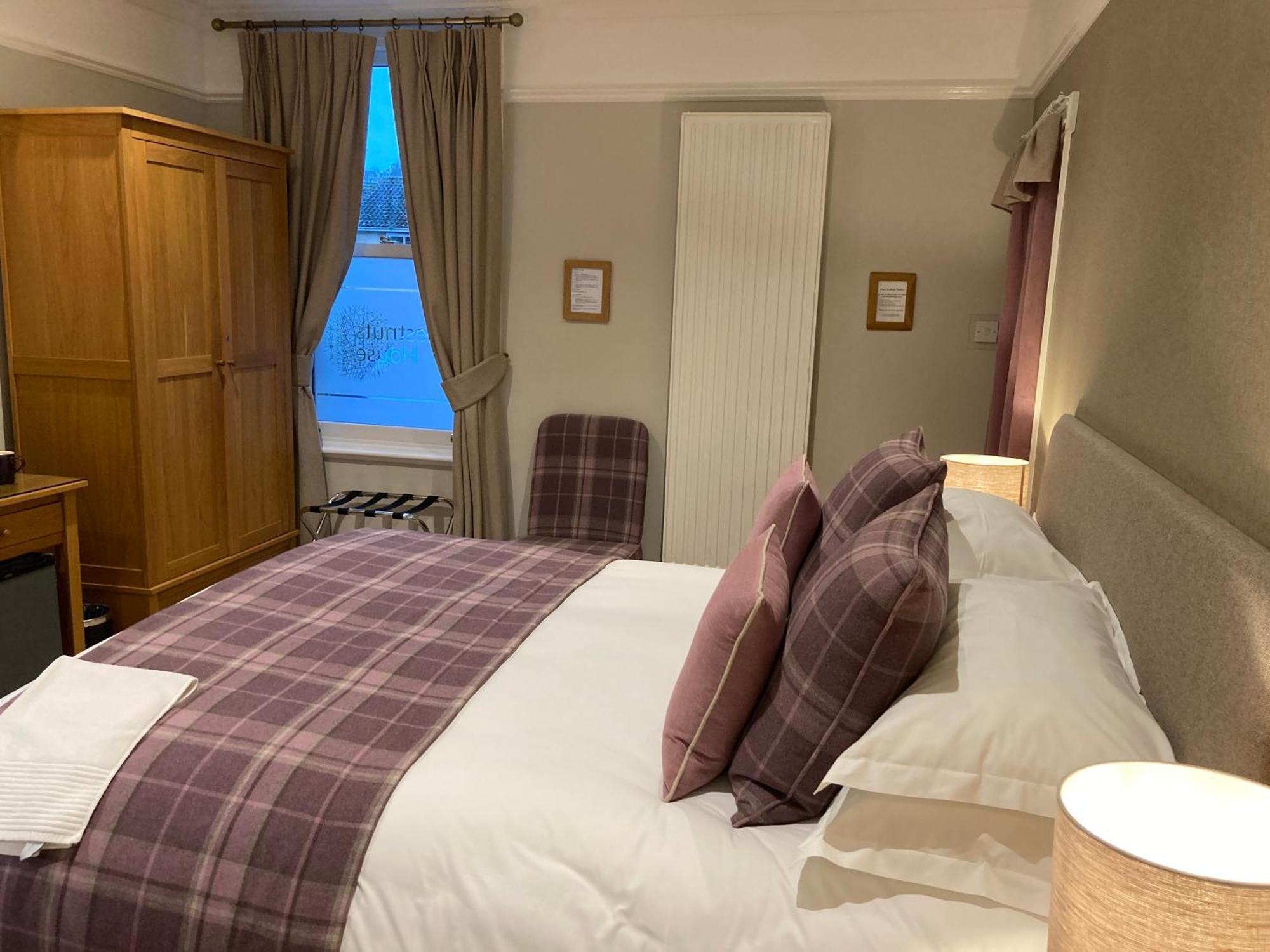 Chestnuts House Boutique 5*