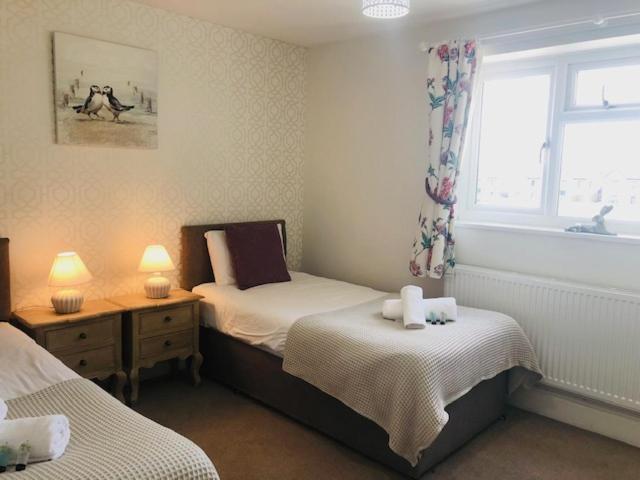 Newly Renovated Old Bakery House In Bath, 3 Bedroom, Free Parking Holiday home *