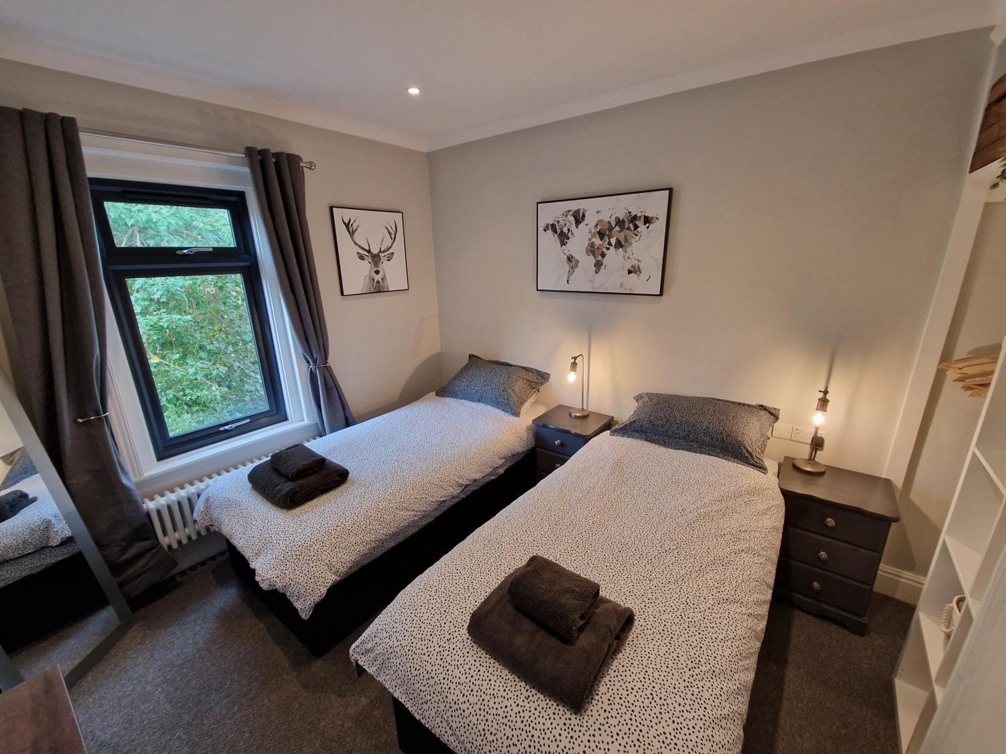 Newly Renovated 2-bed