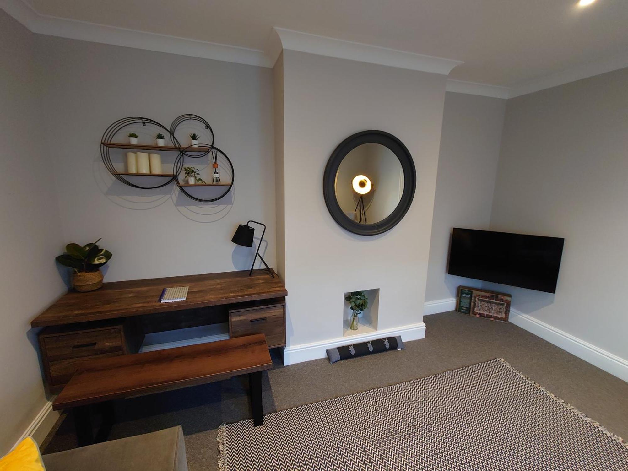Apartment Newly Renovated 2-bed *