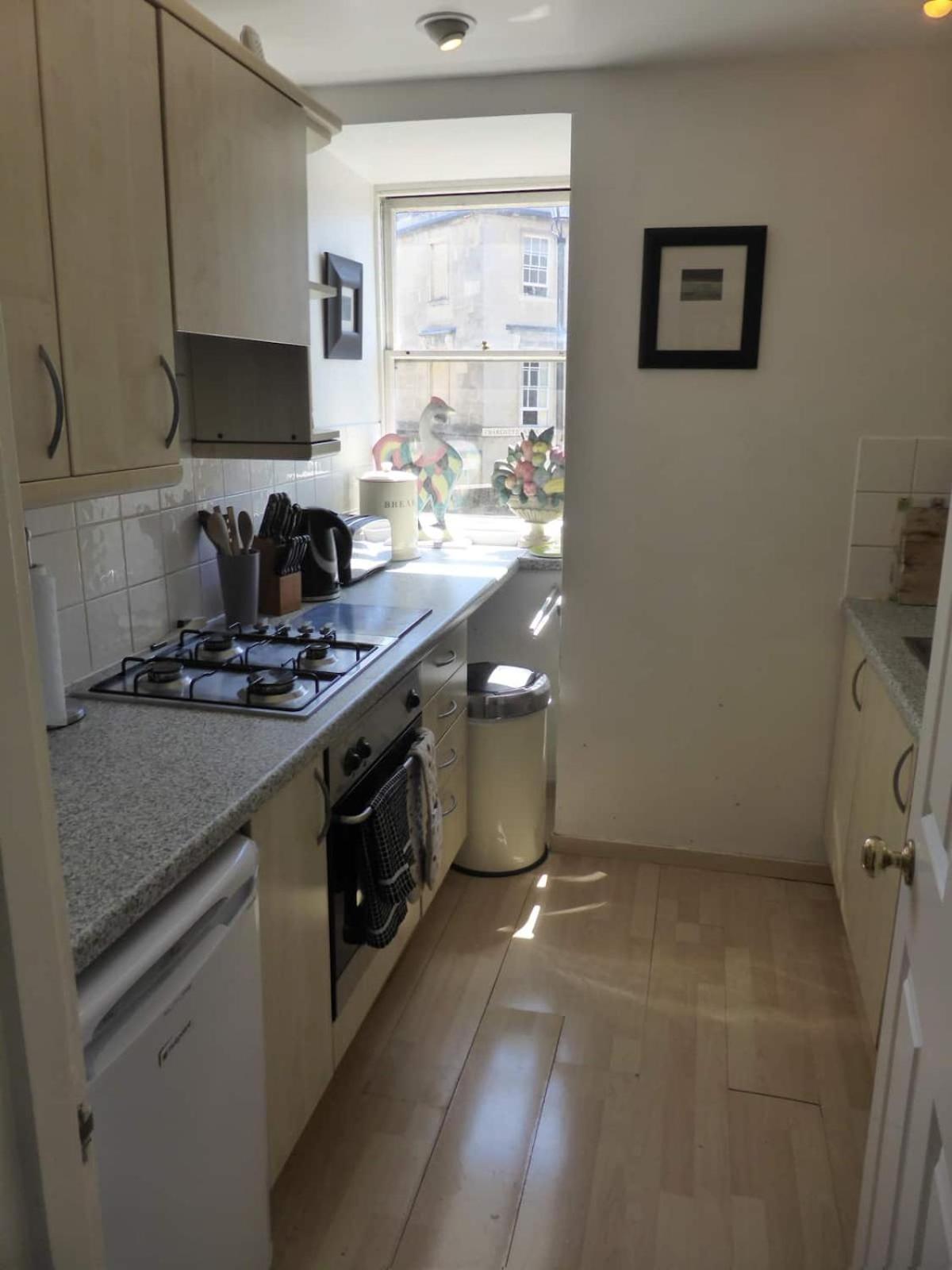 Apartment Georgian Garden Flat With Free Parking *