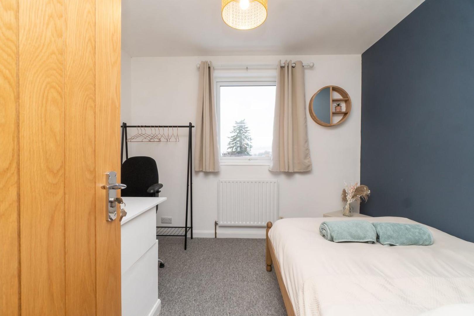 Wifi | Parking | Near Major Attractions Guest house *