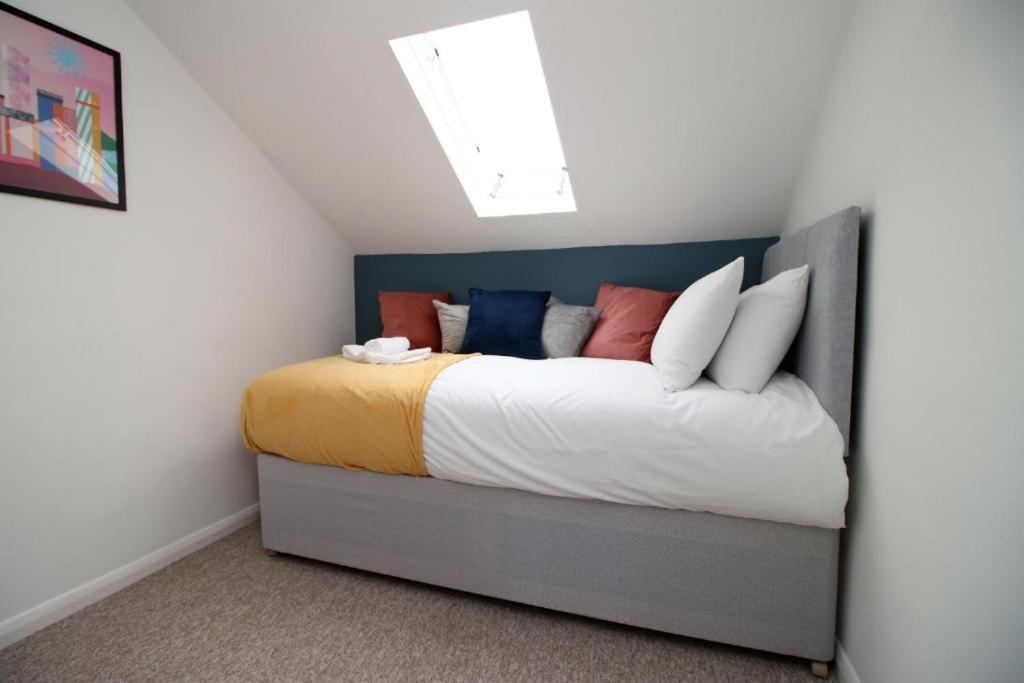 Apartment Stylish 2br Getaway Near Bath's Spots!