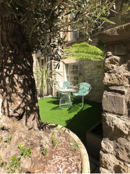 Orchard Street: 1br With Garden * Bath