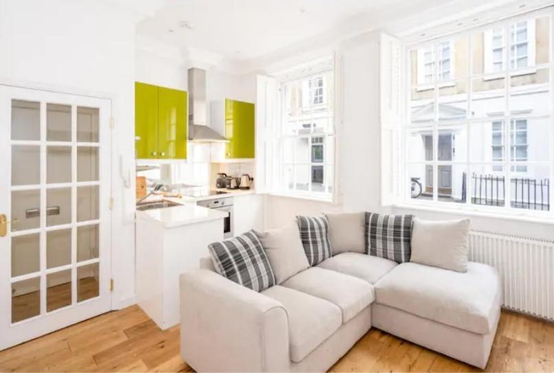 Orchard Street: 1br With Garden Apartment *