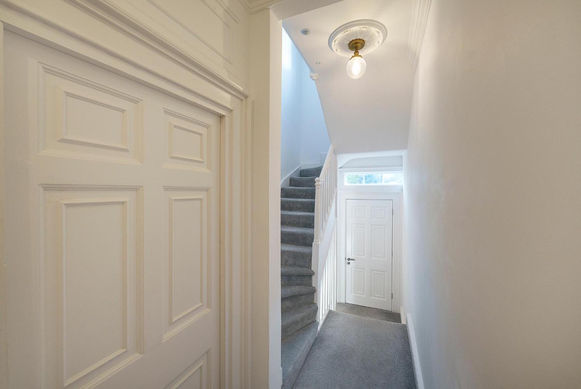 The Haze House - 4 Bed Townhouse * Bath