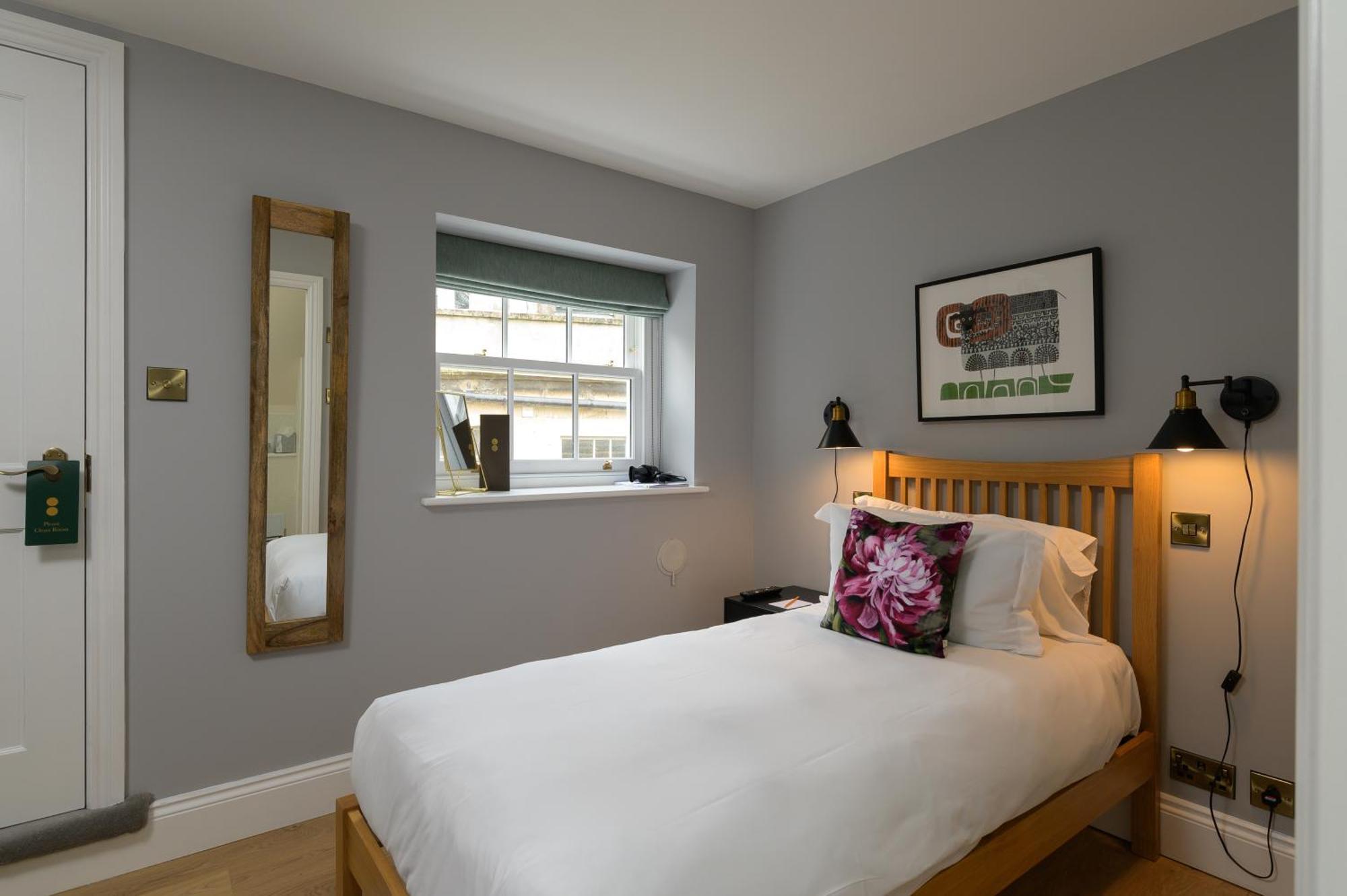 Eight Hotel Bath