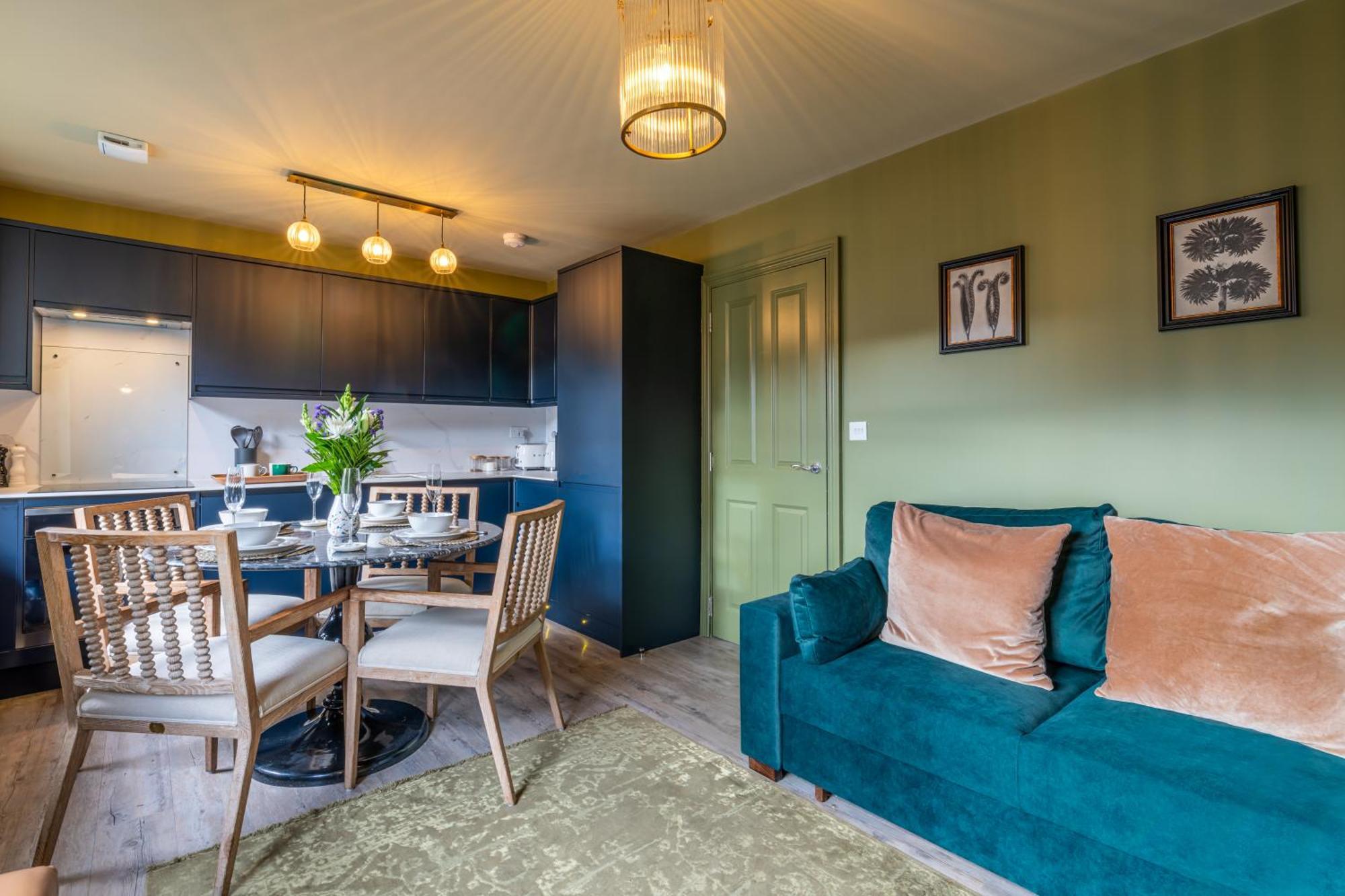 Silcox House Apartment