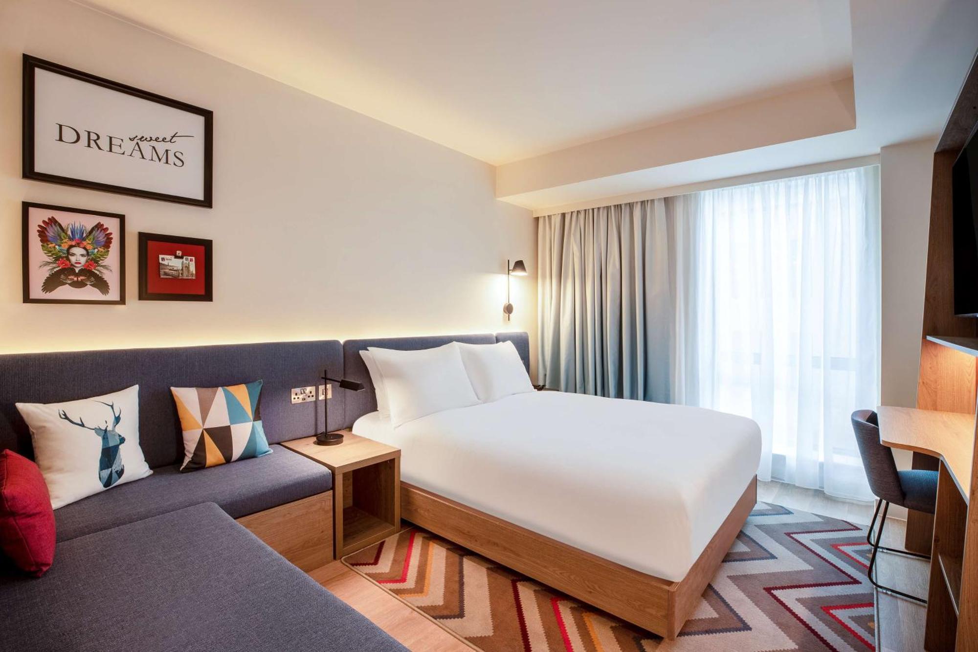 Hampton By Hilton 4*