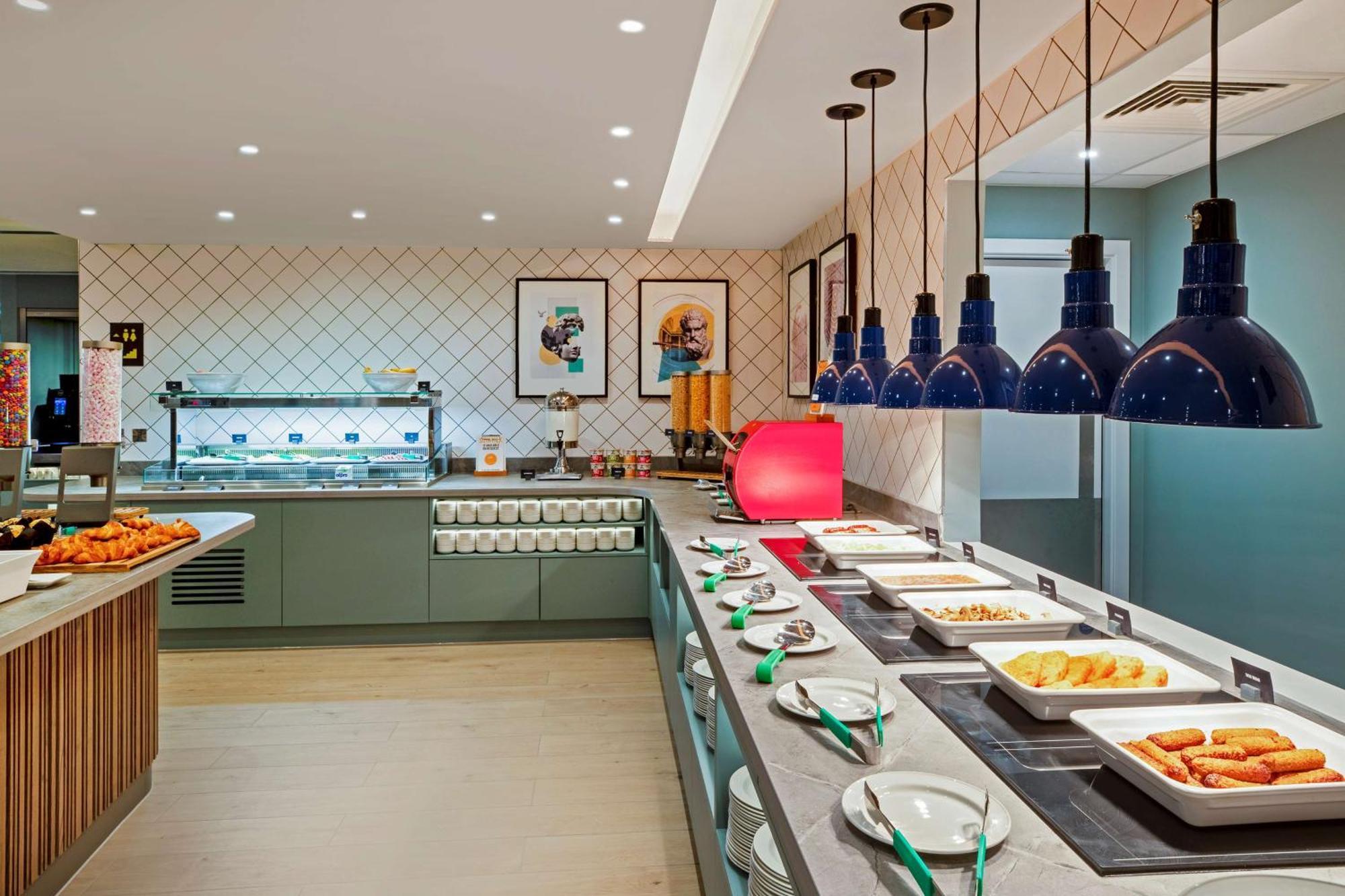 Hotel Hampton By Hilton