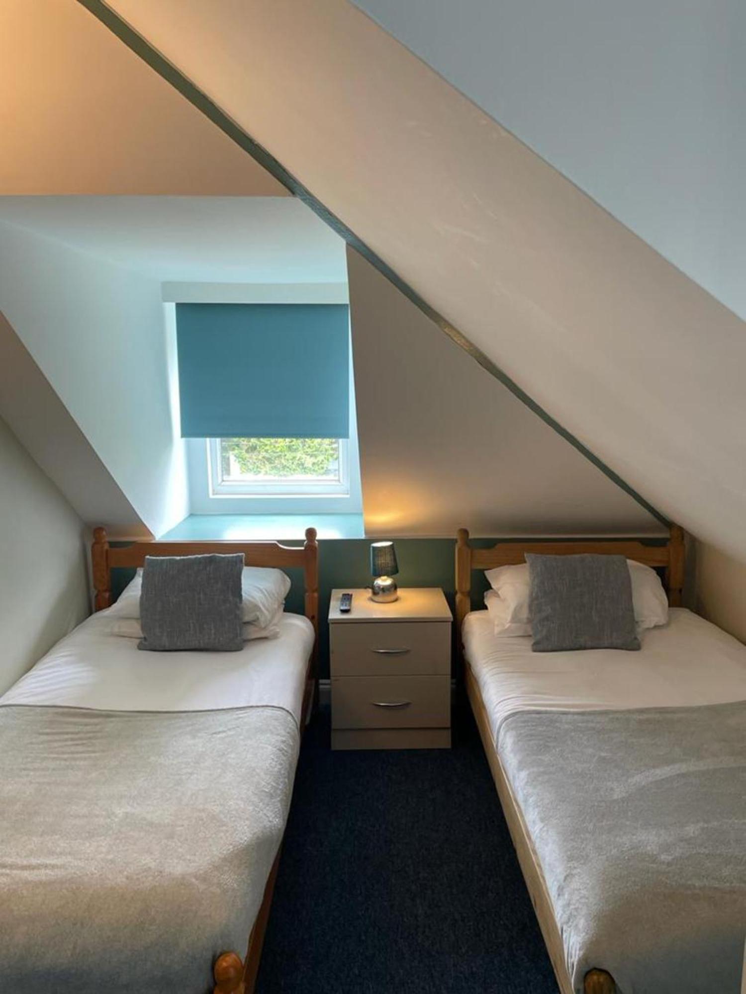 Oyo No 3 Guest house Bath
