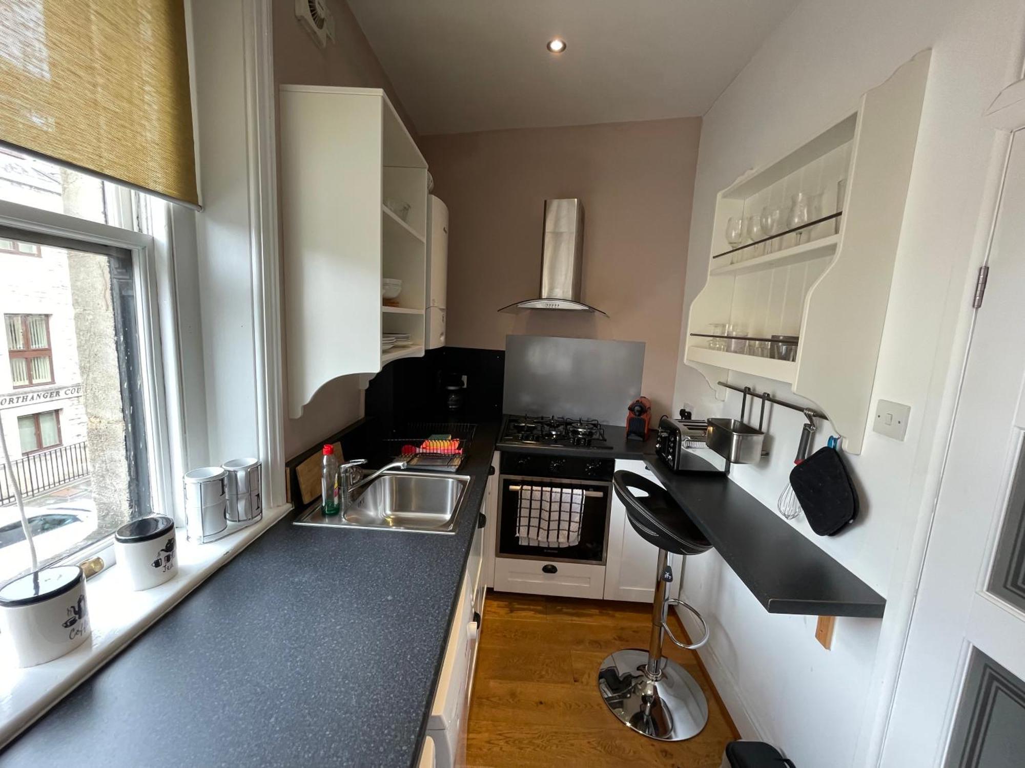 Holiday Apartment *